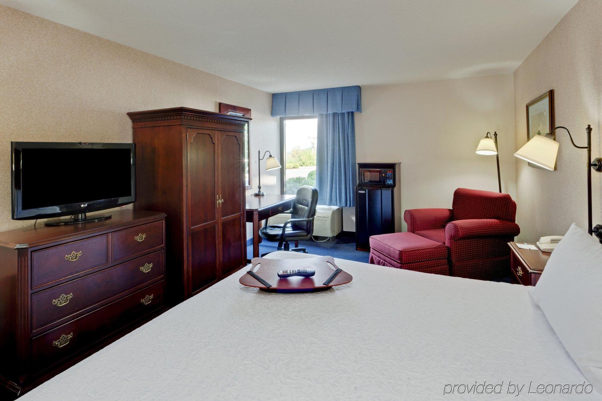 Hampton Inn Harrisonburg - University Rum bild