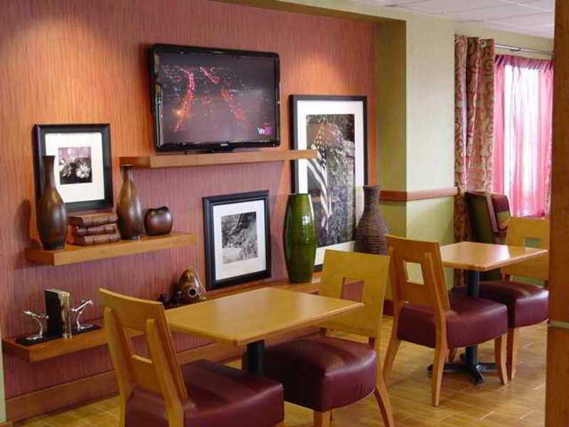 Hampton Inn Harrisonburg - University Exteriör bild